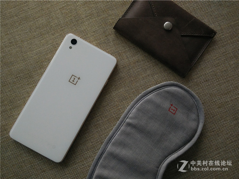 设计与工艺的“玩美”邂逅—— 一加X「图赏」