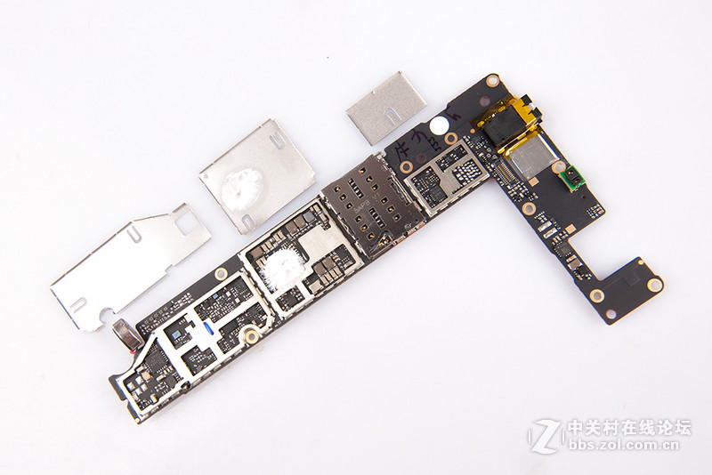 【sanghua拆机】1500到底值不值？ 努比亚Z9mini精英版拆机！