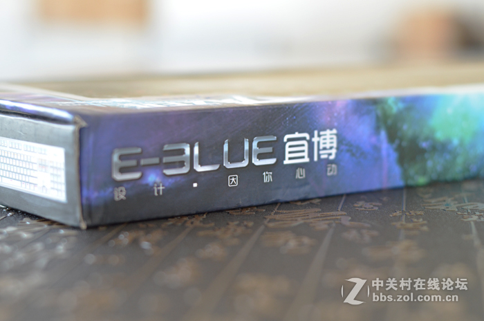 以游戏为名、有态度的键盘——品宜博K727游戏机械键盘青轴