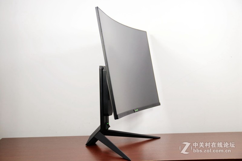 来自极速与色彩的馈赠，蚂蚁电竞显示器评测