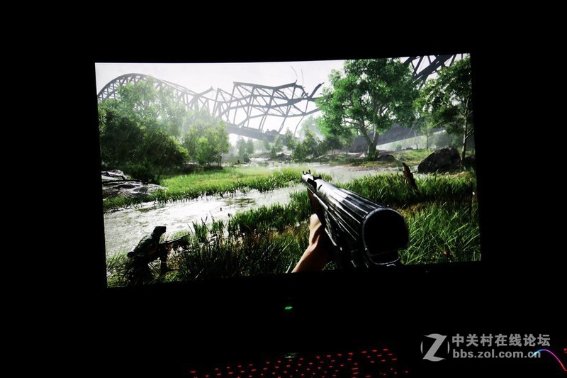 来自极速与色彩的馈赠，蚂蚁电竞显示器评测