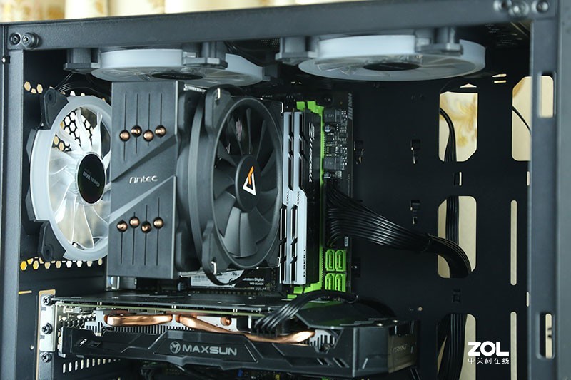 自带品质认证的稳定、高效电源：爱国者ES 650上机体验