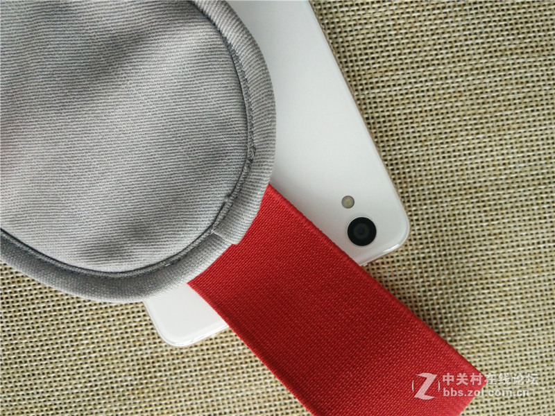 设计与工艺的“玩美”邂逅—— 一加X「图赏」