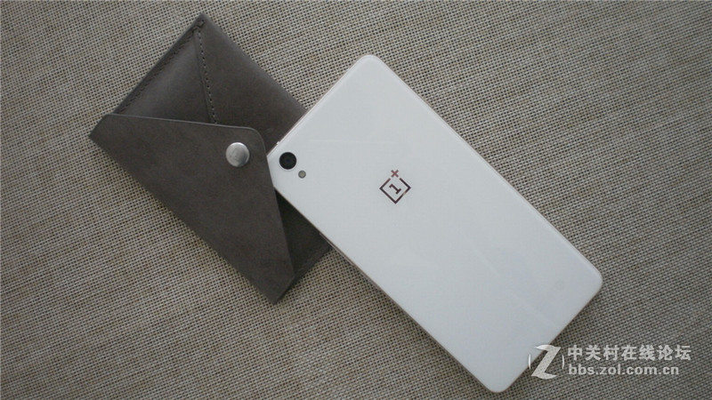 设计与工艺的“玩美”邂逅—— 一加X「图赏」