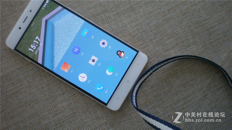 设计与工艺的“玩美”邂逅—— 一加X「图赏」