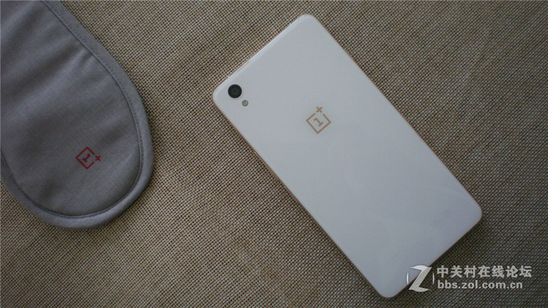 设计与工艺的“玩美”邂逅—— 一加X「图赏」