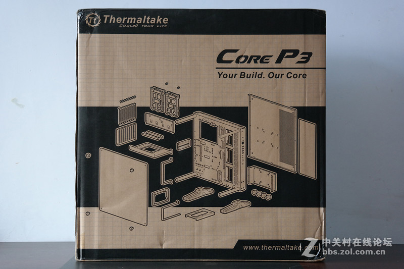 一大一小 一黑一白！Tt Core P3开放式机箱评测