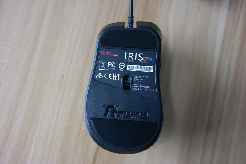轻量游戏鼠标上手容易！Tt IRIS RGB电竞鼠标开箱评测