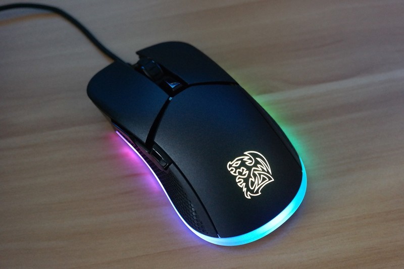 轻量游戏鼠标上手容易！Tt IRIS RGB电竞鼠标开箱评测