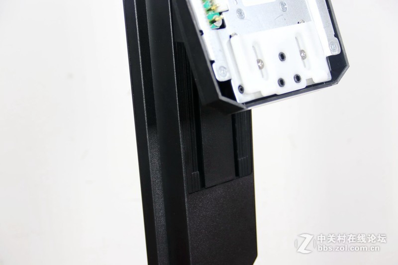 来自极速与色彩的馈赠，蚂蚁电竞显示器评测