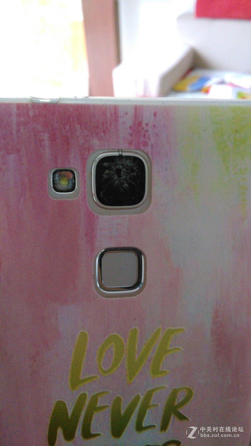 后摄像头玻璃破损，怎么办？