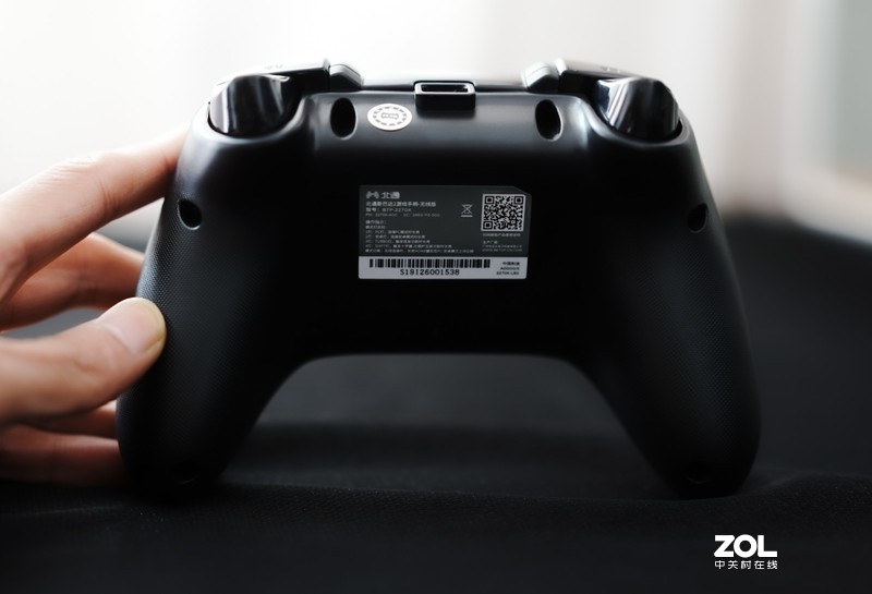 畅想游戏好手感，北通斯巴达2无线版手柄体验