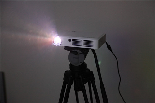 航嘉排插护航我的微秀家庭影院