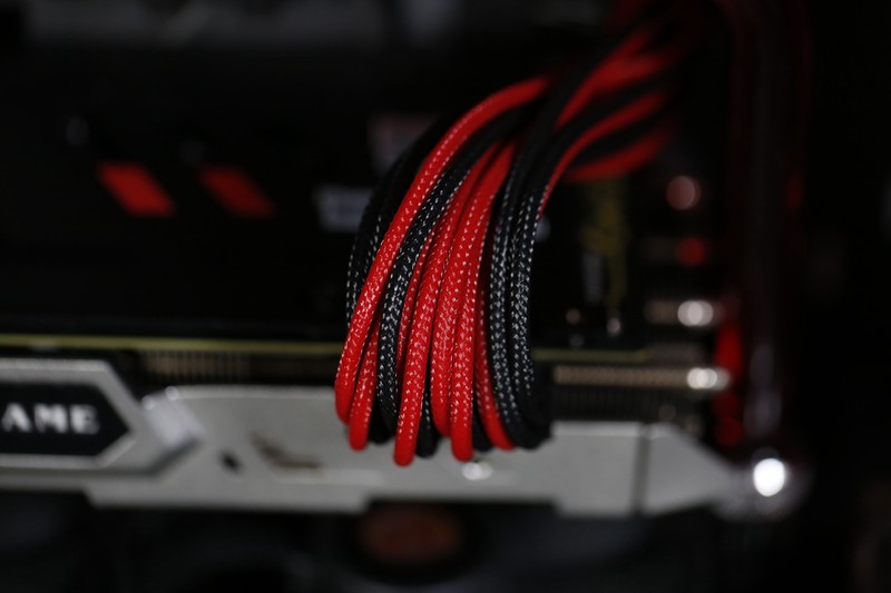 #iGame1080 烈焰战神X-8GD5X Top AD#打造玩家·定制水冷主机