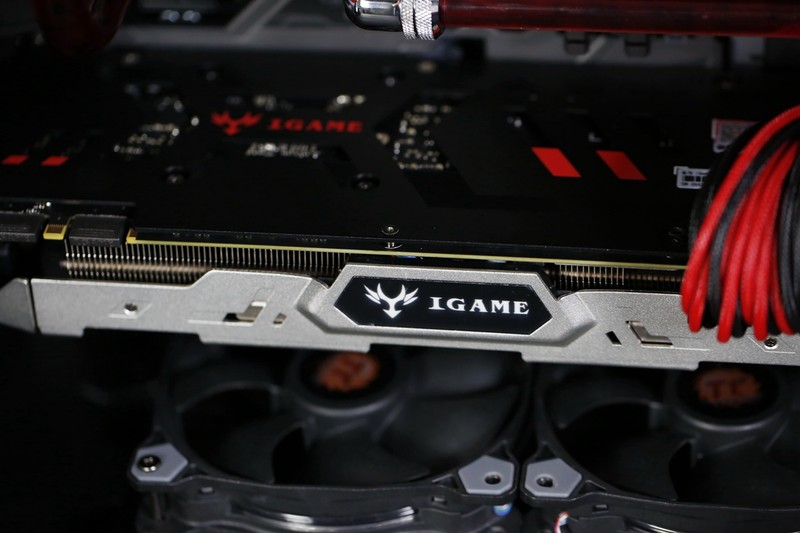 #iGame1080 烈焰战神X-8GD5X Top AD#打造玩家·定制水冷主机