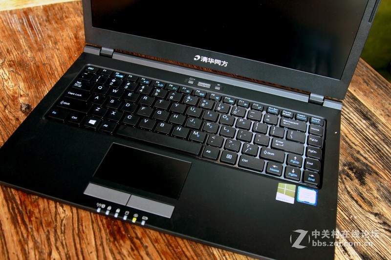 ＃迅捷高效，至轻随行＃挑战Thinkpad、苹果本，清华同方锋锐X30-M能成功么？