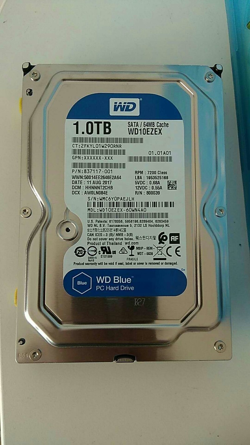 二手极好成色1100元主机箱i3-7100 4G内存DDR4 西部数据1T硬盘HD630显卡