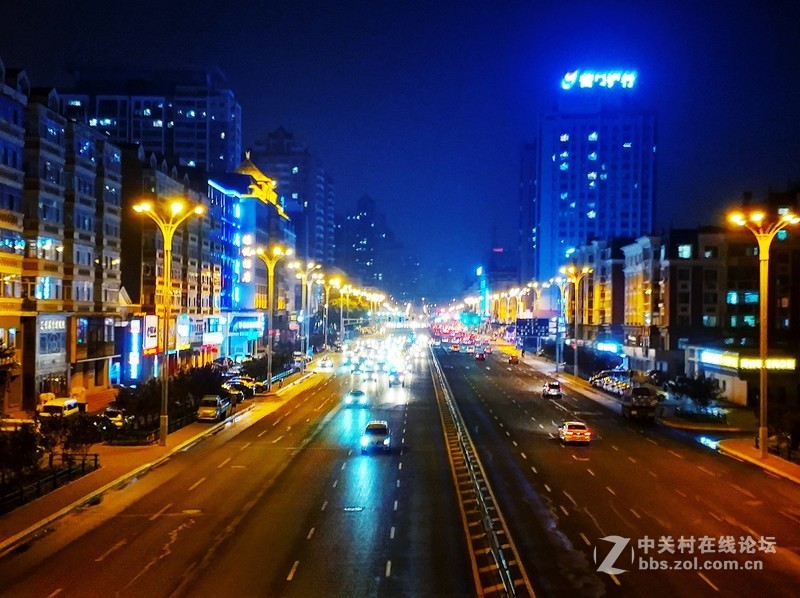 从手机里的照片里选一些分享一下。