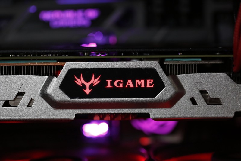 #iGame1080 烈焰战神X-8GD5X Top AD#打造玩家·定制水冷主机