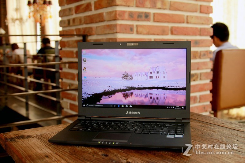 ＃迅捷高效，至轻随行＃挑战Thinkpad、苹果本，清华同方锋锐X30-M能成功么？