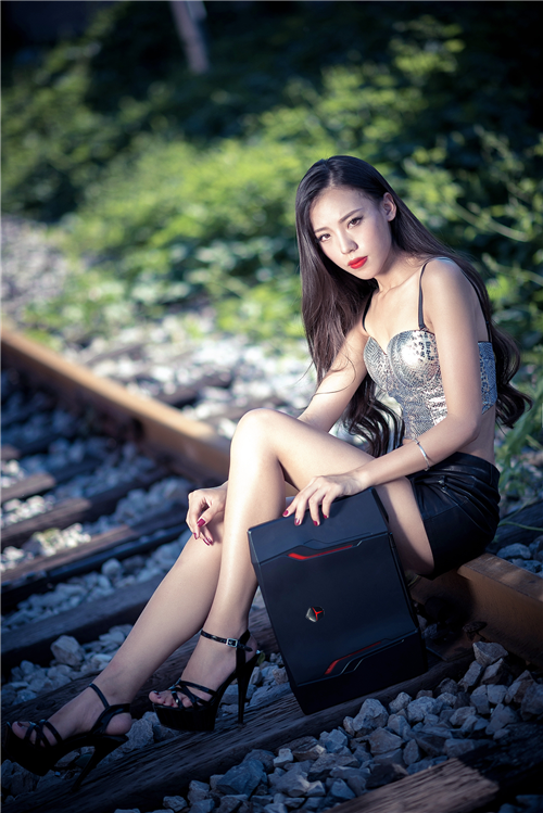 雷神911M铂金版，911S1G搭配小钢炮ST-R3诠释高性能与高颜值的黄金组合！