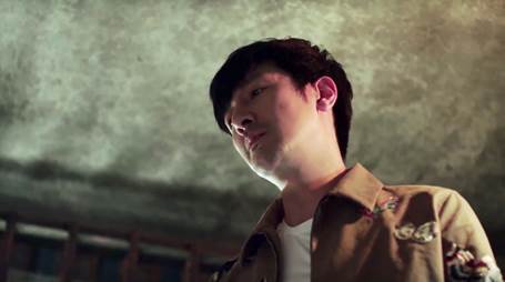 文艺罪犯谢Boss上线，有一种眼技叫张鲁一