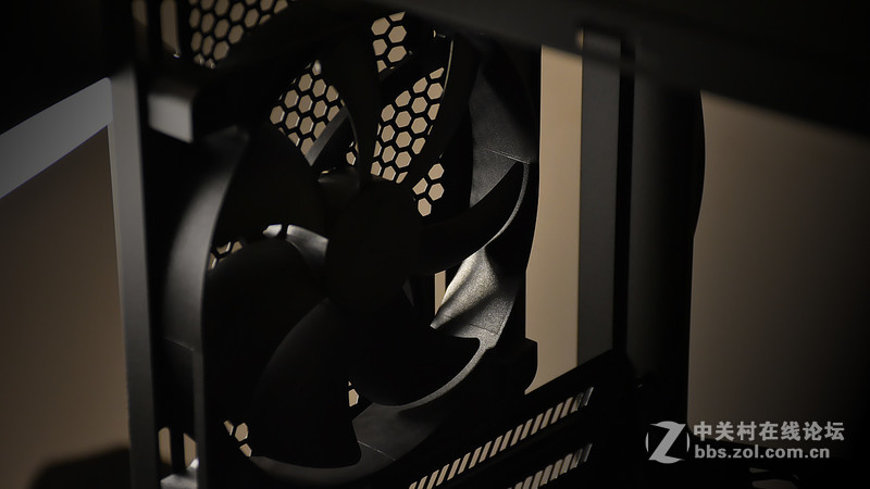 #一言不合换机箱# NZXT. N450 黑款上机Show！