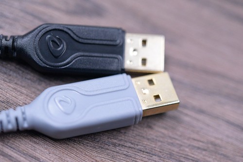 2018新年快乐——达尔优EM905有线版与双模版