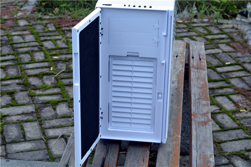 结构升级，先马黑洞3静音机箱开箱体验