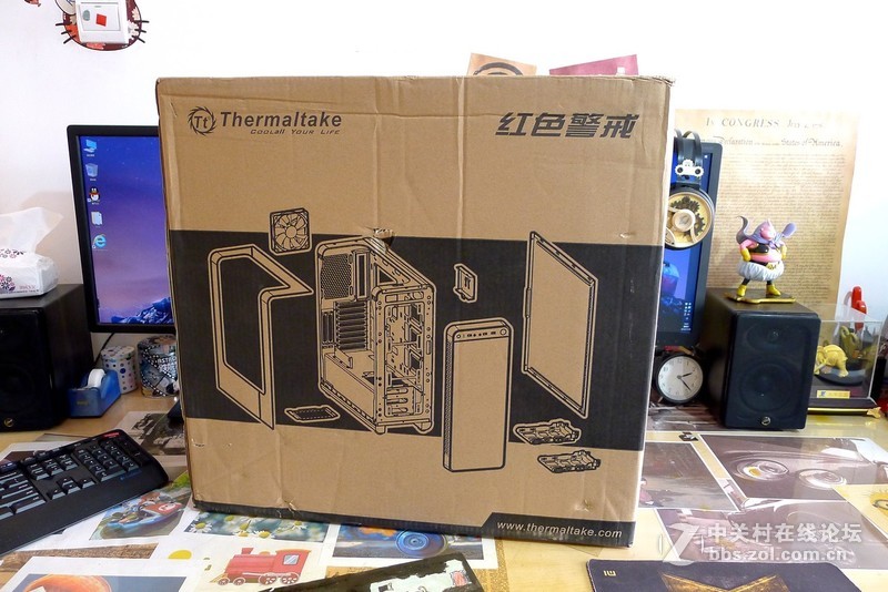 最漂亮的缺口，Tt红色警戒机箱