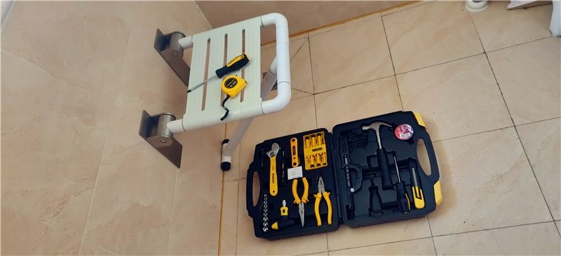 家庭必备工具，史丹利Stanley45件套家装工具箱套装开箱