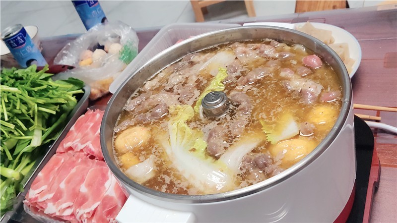 臻米升降锅H1，没想到家庭火锅还能吃出新花样