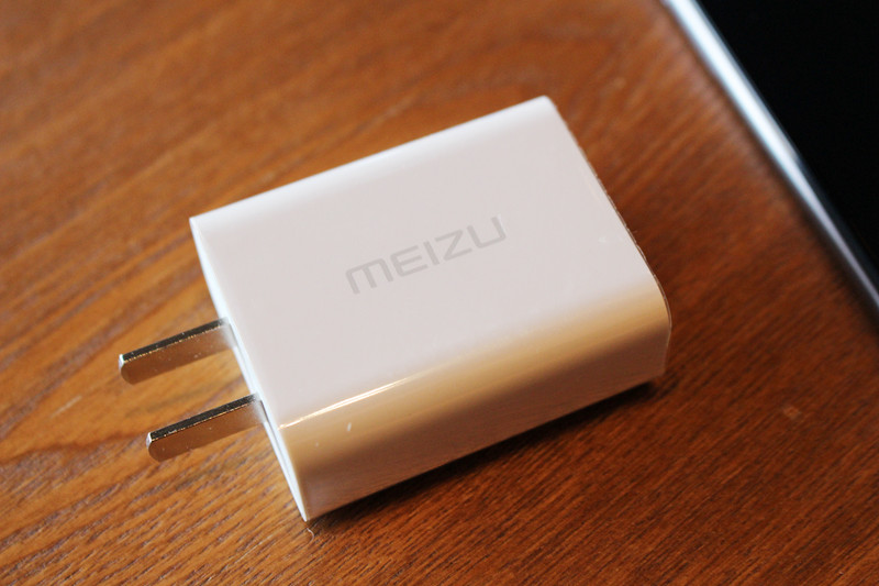 ＃魅蓝5S试用＃快充大运存 千元实力派：外观设计详评