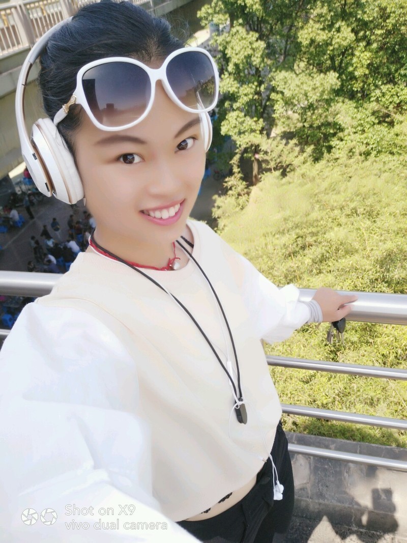 读万卷书，行万里路。