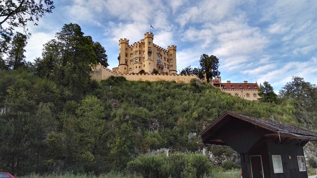 【星空体育平台S6 edge+欧洲行】 BMW博物馆与天鹅堡