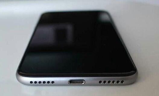 iPhone7：完美融合的一体机身！