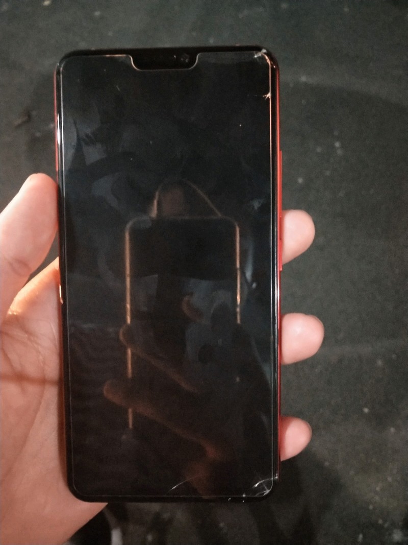 X21UDA一落地就碎！！请官方解释