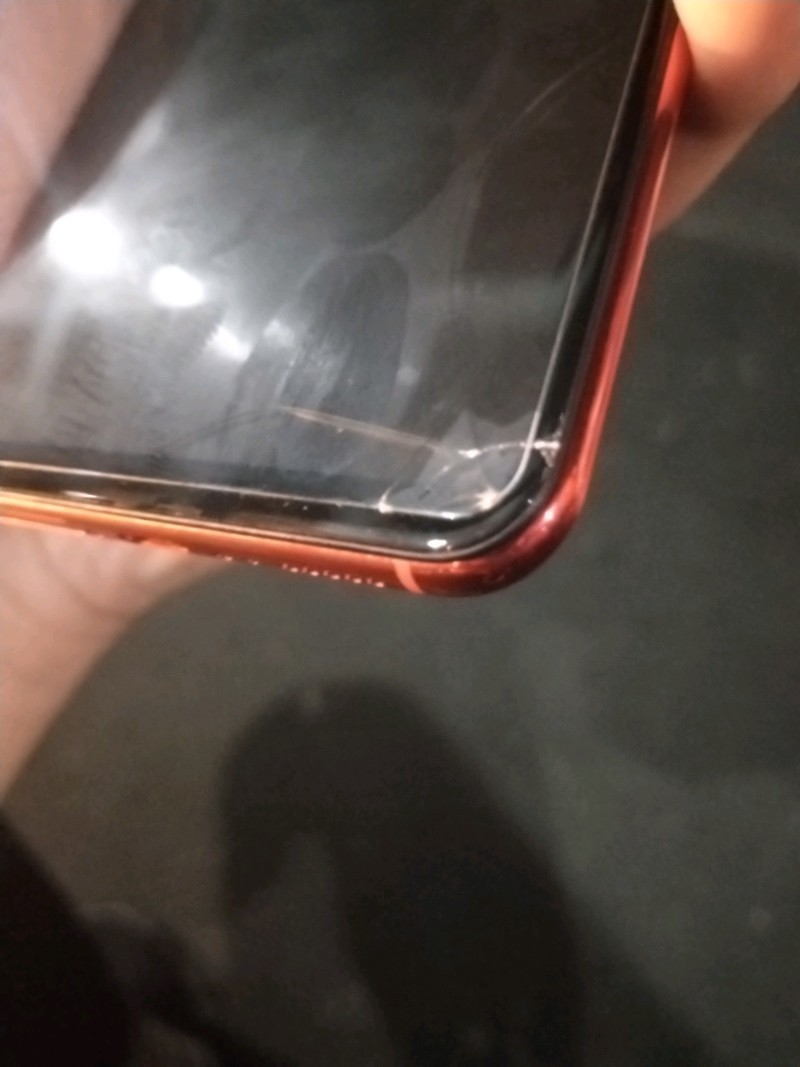 X21UDA一落地就碎！！请官方解释