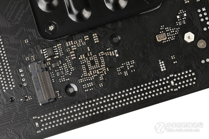 ASRock Fatal1ty X470 Gaming-ITX/ac 评测