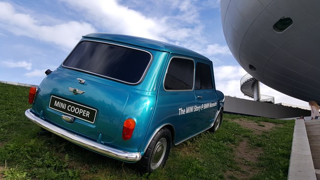 【星空体育平台S6 edge+欧洲行】 BMW博物馆与天鹅堡