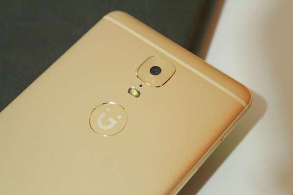 金立M6带着安全和您共享科技大餐