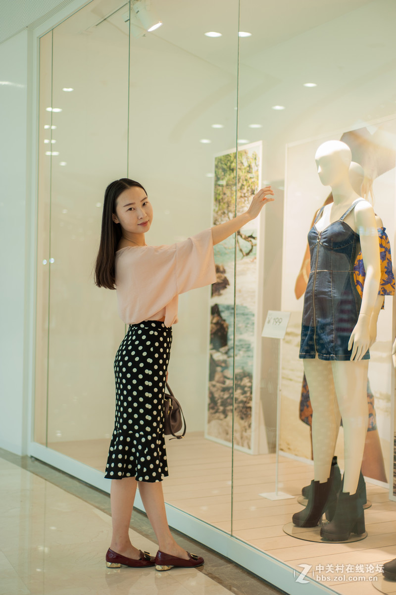 美女商场随拍2016521