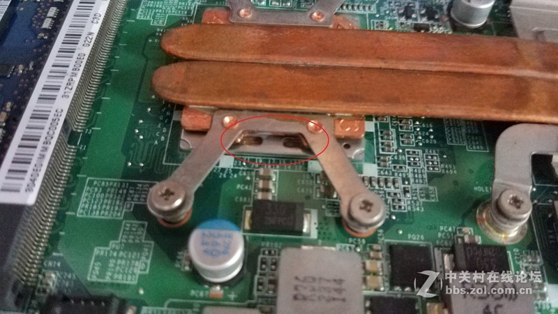 炎热的夏天如约而至，今天就来给大家讲讲V5-551G如何添加散热膏，还有更厉害的哟！！