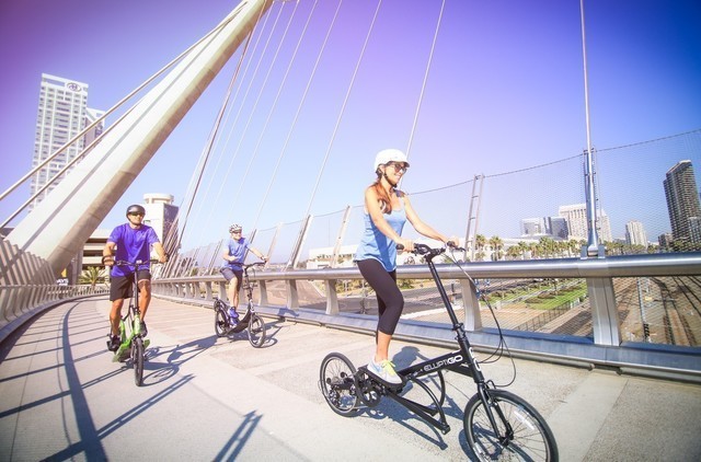 能飙40KM/h ElliptiGO空中漫步代步工具