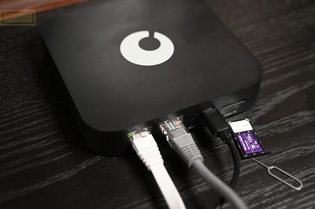 随身行的全网通路由，用蒲公英X4共享4G网络，让工作娱乐更简单