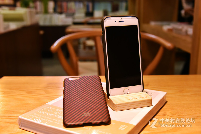 手机能穿上防弹衣？—美国Evutec凯夫拉手机壳体验