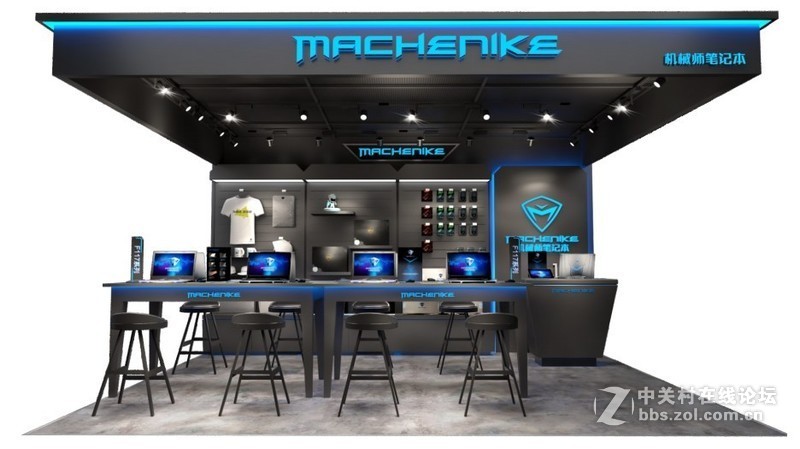 吃着火锅打游戏！成都首家机械师电竞体验店