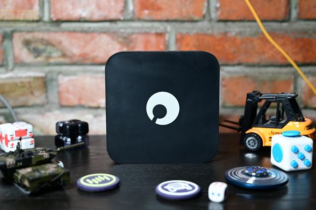 随身行的全网通路由，用蒲公英X4共享4G网络，让工作娱乐更简单