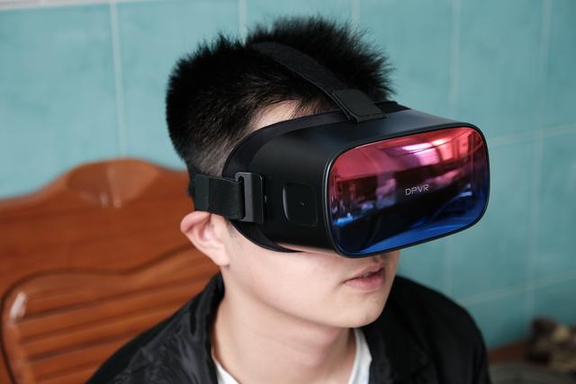 大朋P1 Pro 4K VR一体机，沉浸感十足的大“视”界