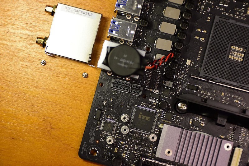 最强锐龙ITX主板ROG STRIX X370I GAMING 开箱测试